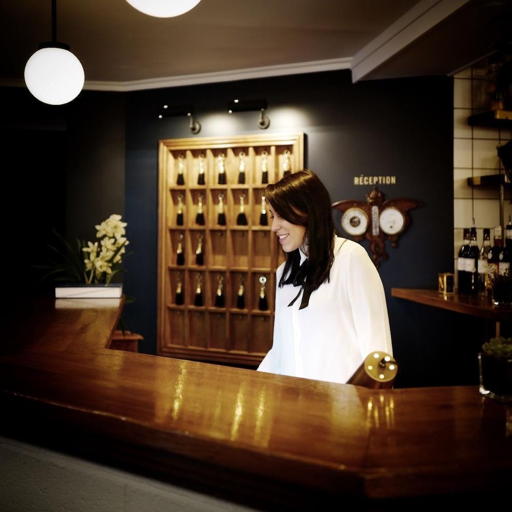 德斯卡默斯酒店 欧里亚克 外观 照片