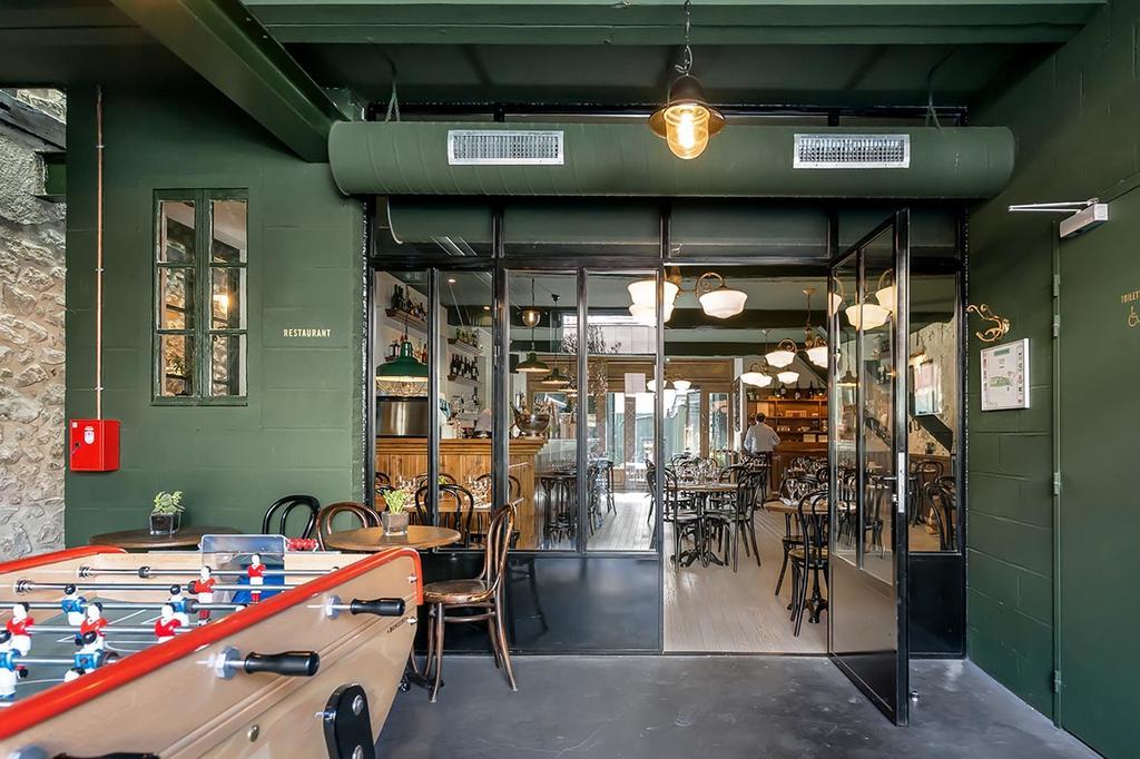 德斯卡默斯酒店 欧里亚克 外观 照片